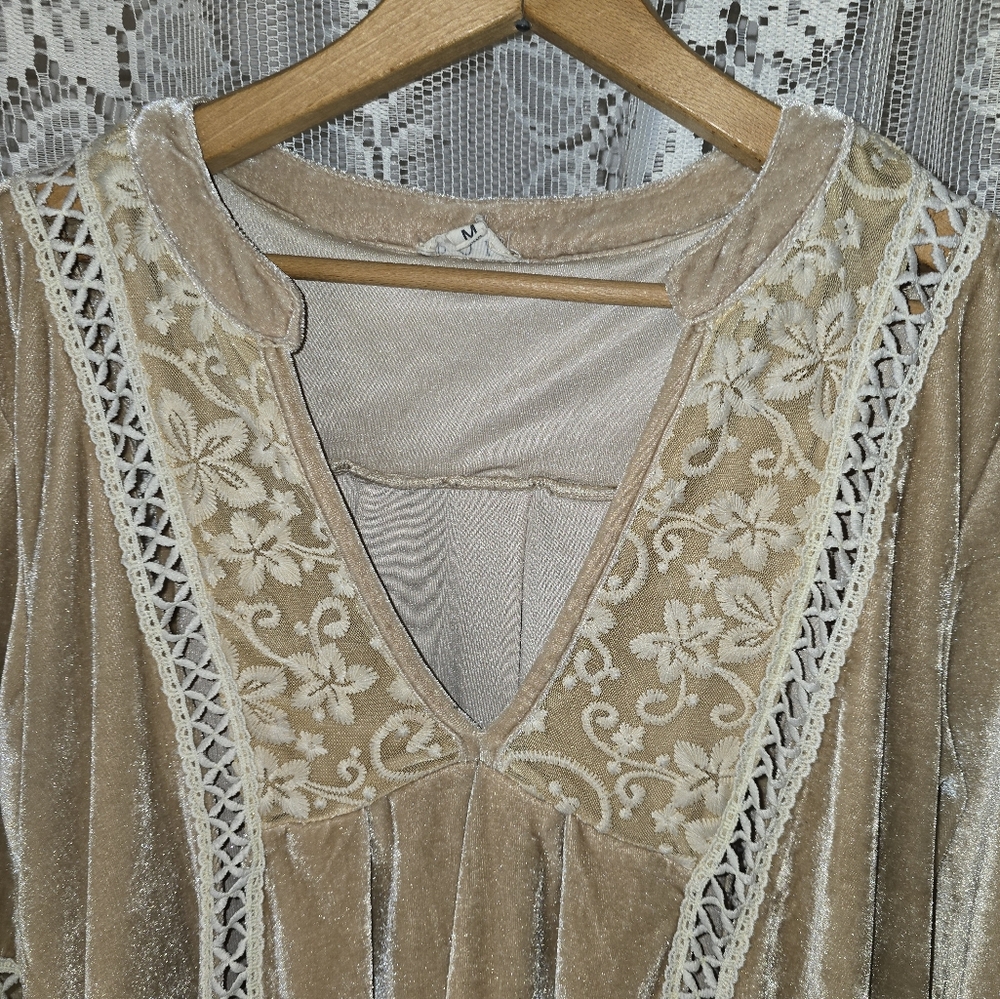 POL Velvet Bohemian Womens Blouse, Hippie Style Tan Shirt, Victorian Top, Medium - Picture 3 of 9